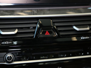 2018530Li  M\b п؅^