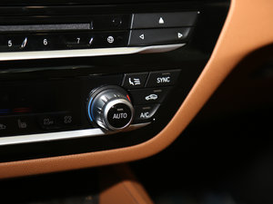 2018530Li  M\b п؅^