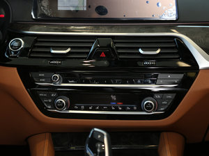 2018530Li  M\b п؅^