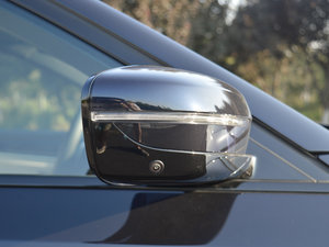 2018530Li xDrive M\b ^