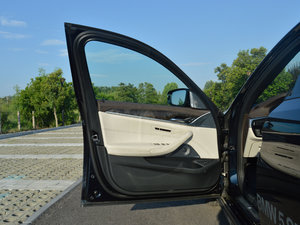 2018530Li xDrive M\b {λ܇T