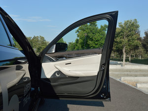 2018530Li xDrive M\b g