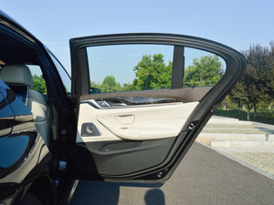 2018530Li xDrive M\(yn)(dng)b g