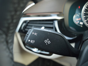 2018530Li xDrive M\b п؅^