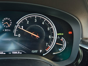 2018530Li xDrive M\b п؅^