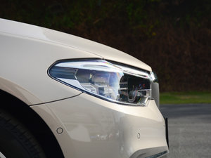 2018530Li xDrive Ab (x)(ji)^