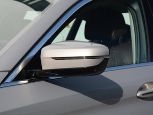 2018530Li xDrive Ab (x)(ji)^