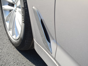 2018530Li xDrive Ab (x)(ji)^