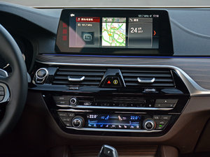 2018530Li xDrive Ab {L