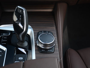 2018530Li xDrive Ab п؅^