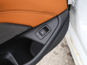 2018530Li  M\b п؅^