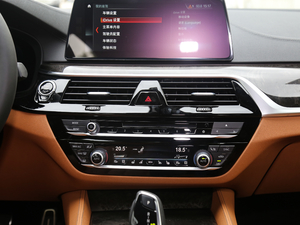 2018530Li  M\b п؅^