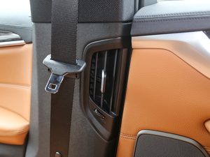 2018530Li  M\b п؅^