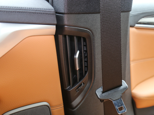 2018530Li  M\b п؅^