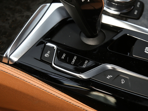 2018Ŀ 530Li  M\(yn)(dng)b п؅^(q)