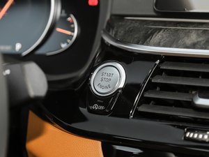 2018Ŀ 530Li  M\(yn)(dng)b п؅^(q)