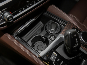 2018Ŀ 530Li I(lng) Ab g