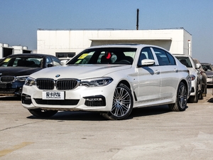 2018Ŀ 530Li xDrive M˶װ ǰ45