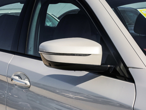 2018Ŀ 530Li xDrive M\b (ji)^