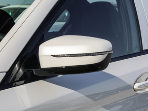 2018Ŀ 530Li xDrive M\b (ji)^