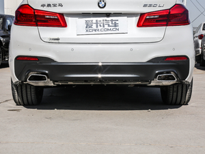 2018Ŀ 530Li xDrive M\b ^