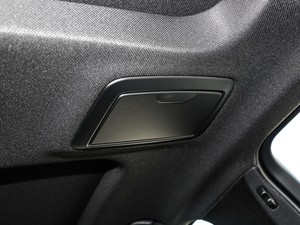 2018Ŀ 530Li xDrive M\b g