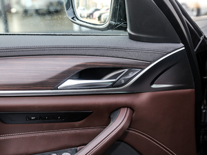 2018Ŀ 530Li xDrive Ab g