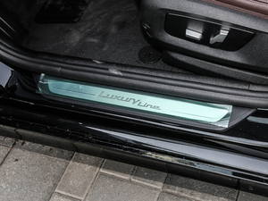 2018Ŀ 530Li xDrive Ab g