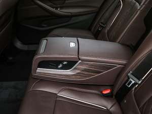 2018Ŀ 530Li xDrive Ab 