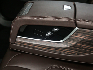 2018Ŀ 530Li xDrive Ab g