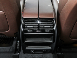 2018Ŀ 530Li xDrive Ab g