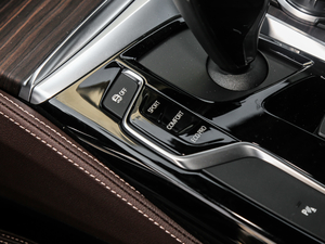 2018Ŀ 530Li xDrive Ab п؅^