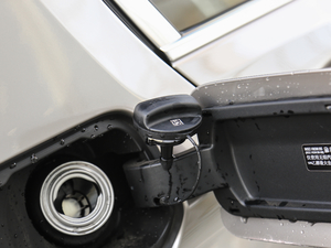 2018Ŀ 530Li xDrive Ab ^