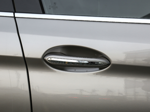 2018Ŀ 530Li xDrive Ab ^