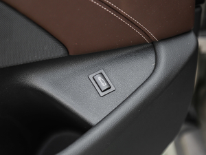 2018Ŀ 530Li xDrive Ab g