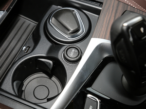 2018Ŀ 530Li xDrive Ab g