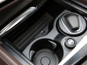 2018Ŀ 530Li xDrive Ab g