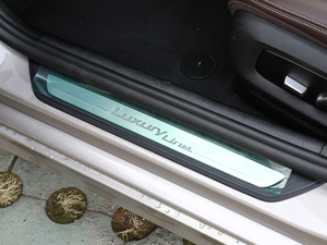 2018Ŀ 530Li xDrive Ab g