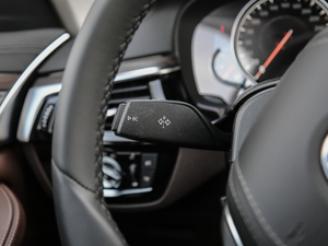 2018Ŀ 530Li xDrive Ab п؅^