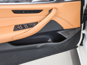 2018530Li xDrive Ab g