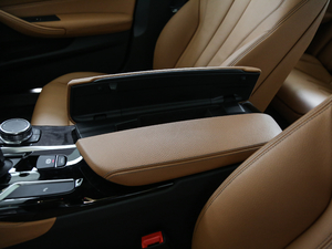 2018530Li xDrive Ab g