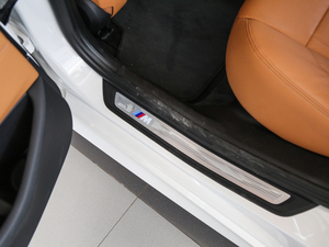 2018530Li xDrive Ab g