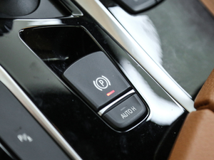 2018530Li xDrive Ab v܇Ƅ