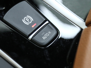 2018530Li xDrive Ab п؅^