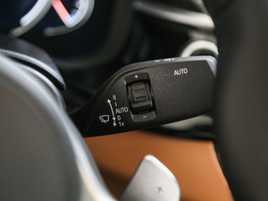 2018530Li xDrive Ab п؅^