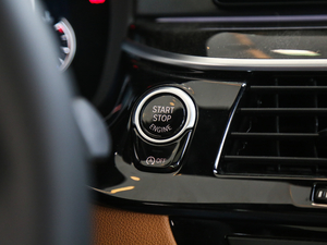 2018530Li xDrive Ab п؅^