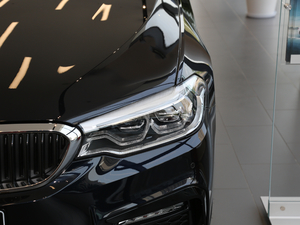 2018Ŀ 525Li M\b (ji)^