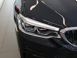 2018Ŀ 525Li M\b (ji)^