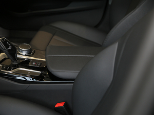 2018Ŀ 525Li M\(yn)(dng)b g