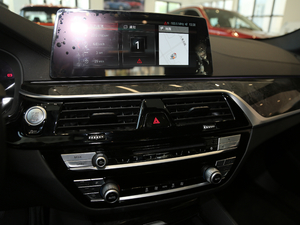 2018Ŀ 525Li M\(yn)(dng)b п؅^(q)